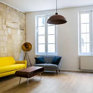 In Hyper Center - 3 Bedrooms Appartement Arles