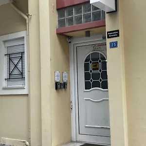 Semi-basement Apartamento